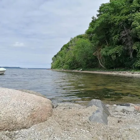 別荘 Steps From The Sea *